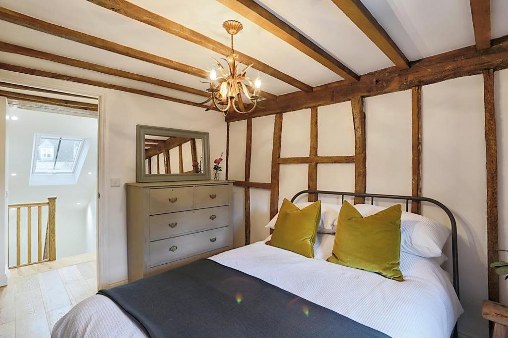 Luxury Cotswold Cottage With Hot Tub In Stow On The Wold! Buitenkant foto