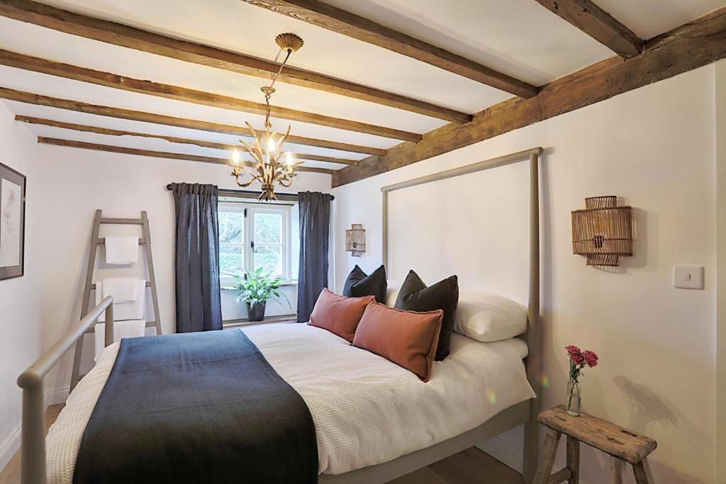 Luxury Cotswold Cottage With Hot Tub In Stow On The Wold! Buitenkant foto